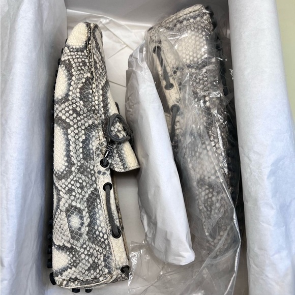 NWT John Richmond Gray and White Snakeskin Loafers
